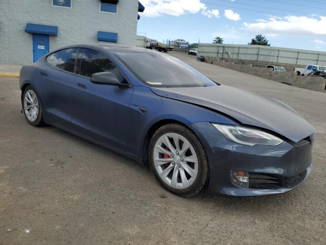 74219684-2016-tesla-model-s_4