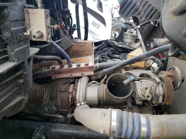 74304453-2012-freightliner-all-other_9