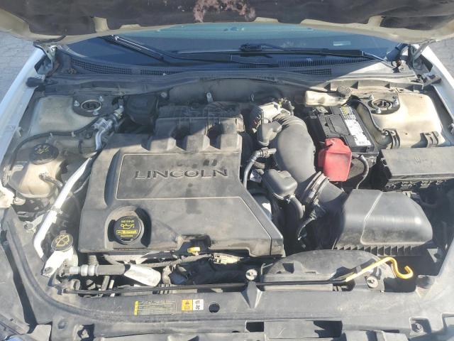 74352874-2011-lincoln-mkz_11