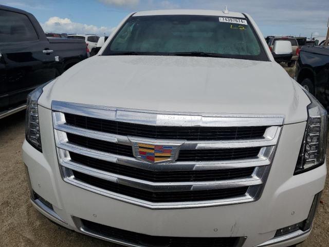 74397674-2019-cadillac-escalade_5