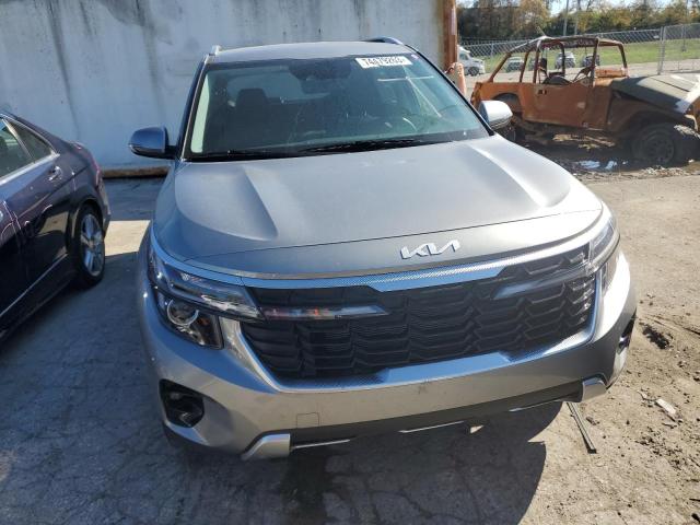 74479263-2024-kia-seltos_5