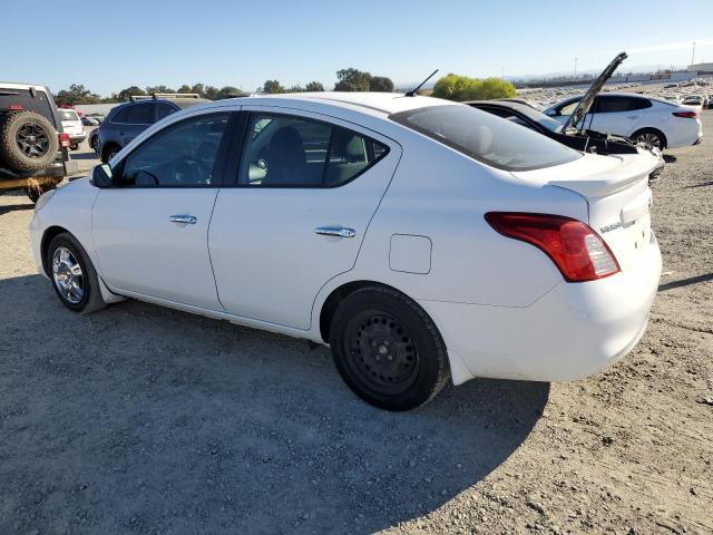 74480094-2014-nissan-versa_2