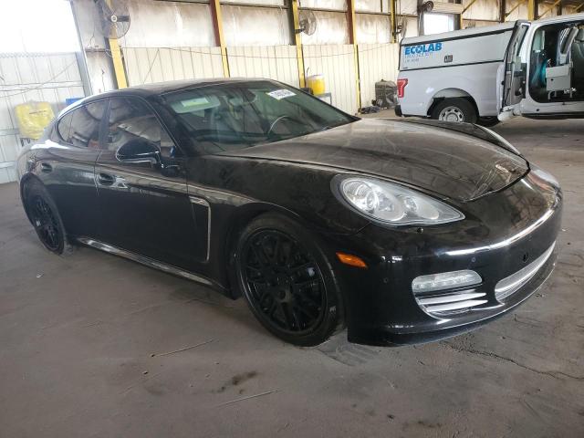 74501454-2013-porsche-panamera_4