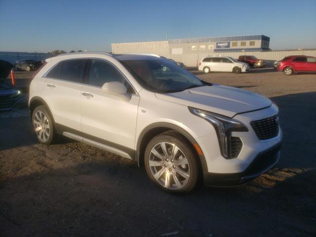 74534113-2020-cadillac-xt4_4