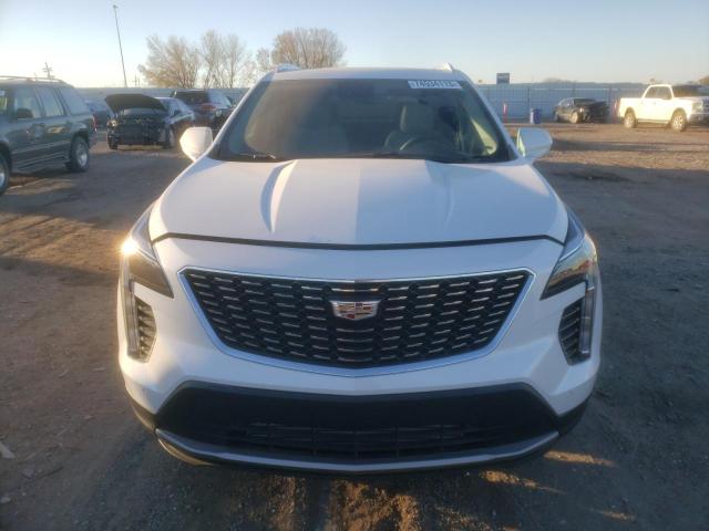 74534113-2020-cadillac-xt4_5