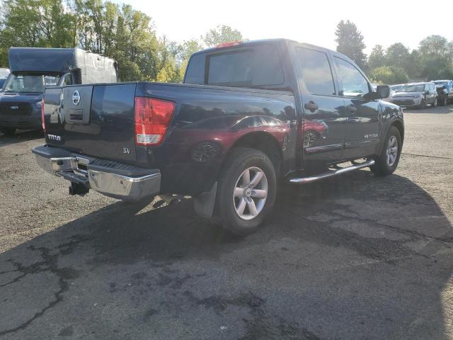 74810794-2012-nissan-titan_4