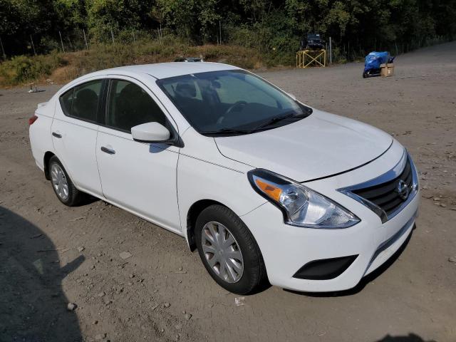 74815654-2016-nissan-versa_4