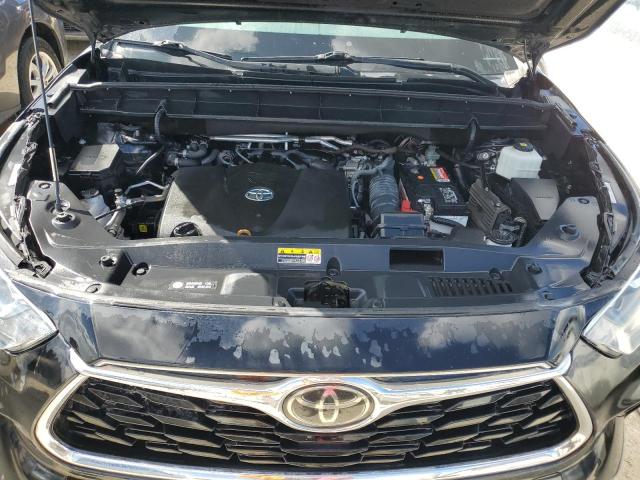 74933374-2021-toyota-highlander_12