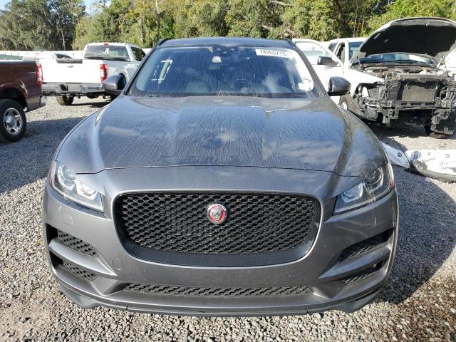 74955713-2017-jaguar-f-pace_5