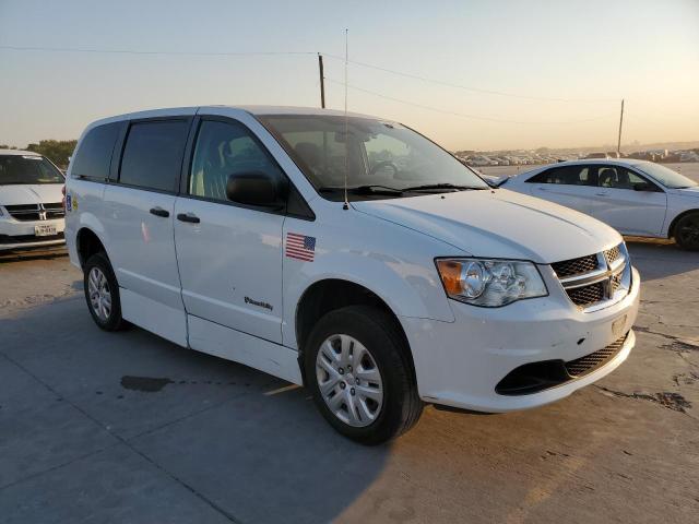 74962844-2019-dodge-caravan_4