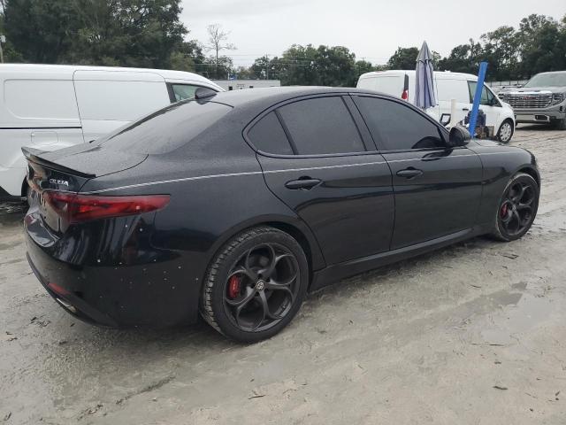 74987324-2017-alfa-romeo-giulia_3