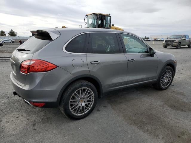 74991764-2014-porsche-cayenne_3