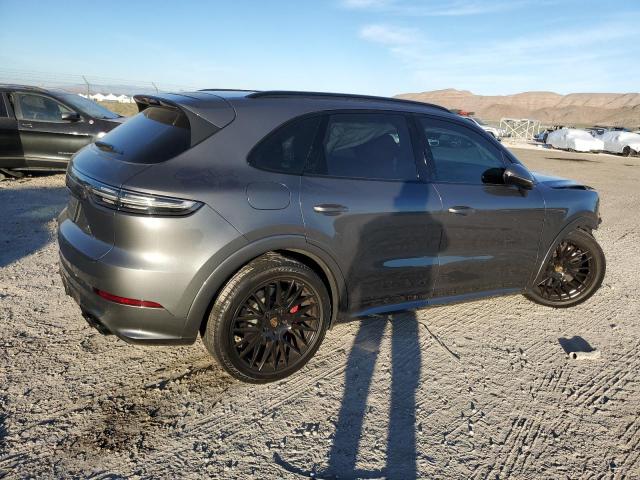 75006033-2022-porsche-cayenne_3