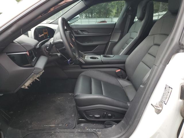 75006344-2021-porsche-taycan_7