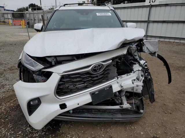 75053684-2023-toyota-highlander_5