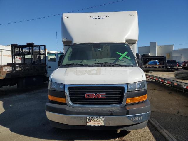 75082263-2021-gmc-savana_5