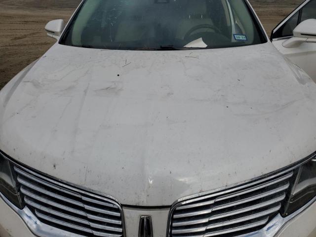 75122133-2016-lincoln-mkx_11