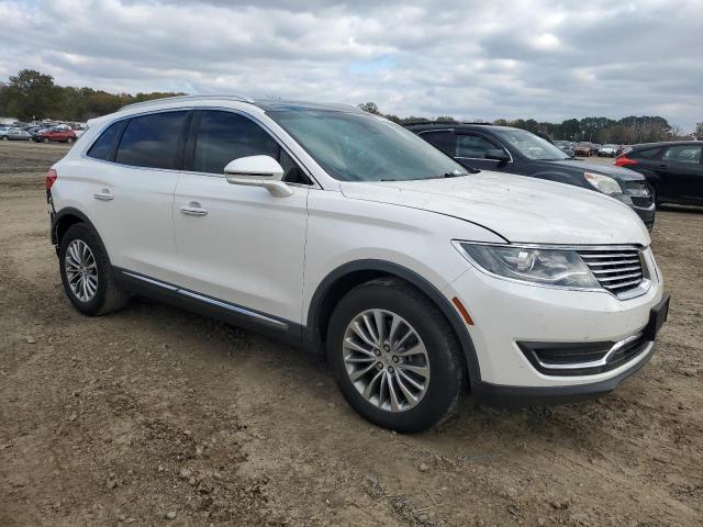 75122133-2016-lincoln-mkx_4