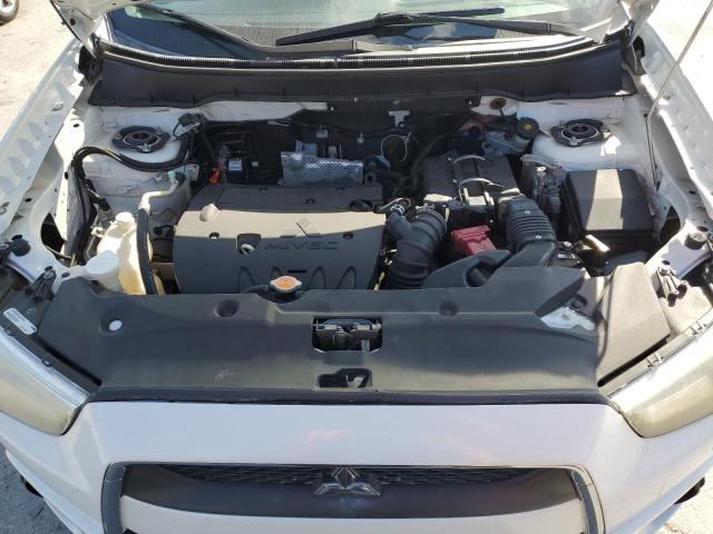 75123904-2012-mitsubishi-outlander_12