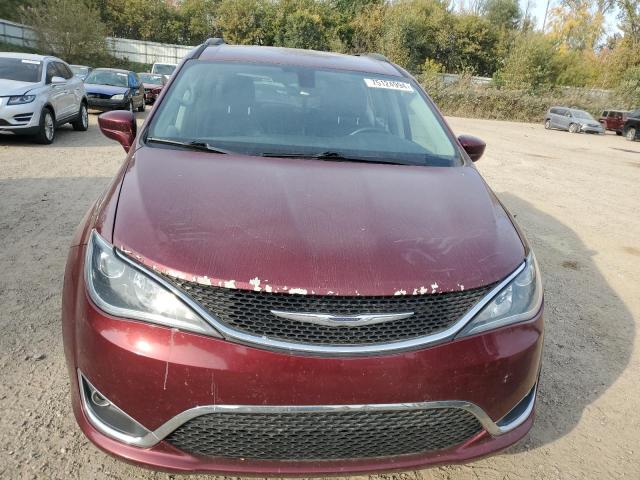 75124994-2017-chrysler-pacifica_5