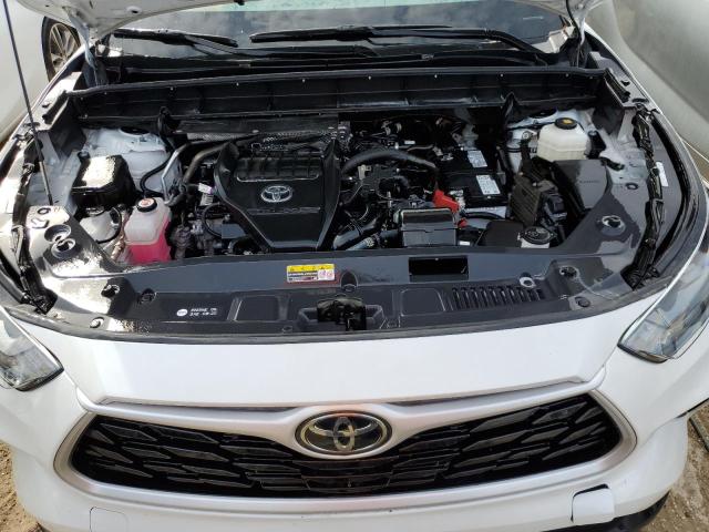 75135074-2023-toyota-highlander_12