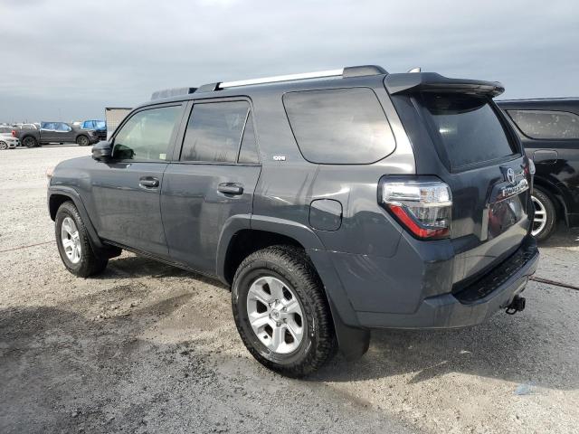 75135324-2024-toyota-4runner_2