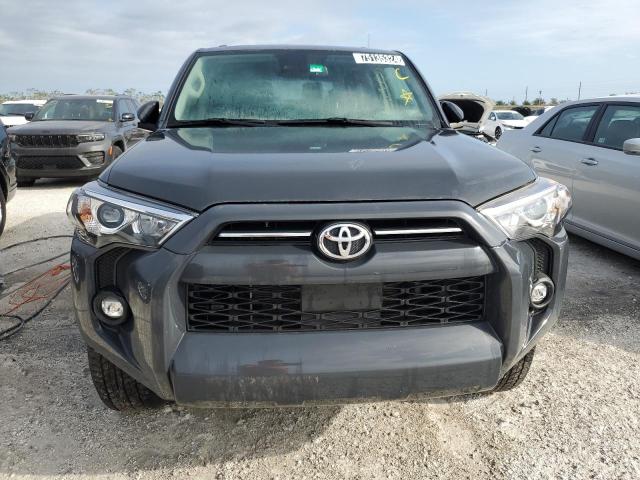 75135324-2024-toyota-4runner_5