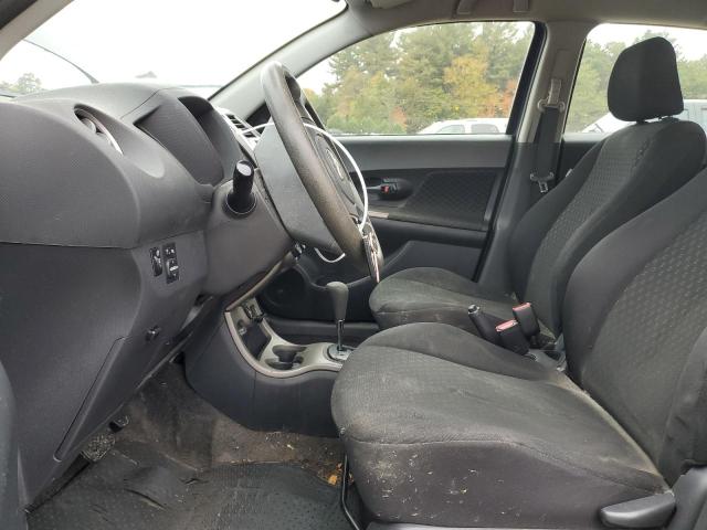 75136604-2012-toyota-scion_7