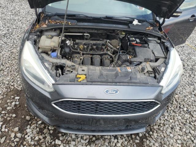 75136954-2015-ford-focus_11