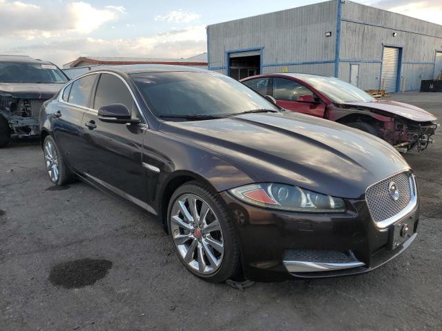 75137354-2015-jaguar-xf_4