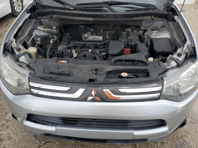 75199774-2014-mitsubishi-outlander_12