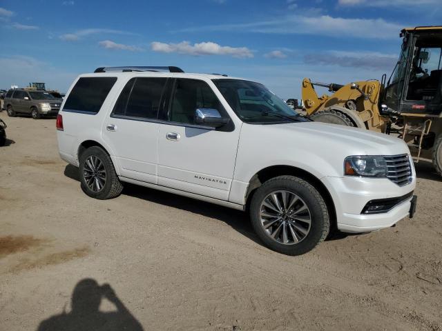 75225603-2015-lincoln-navigator_4