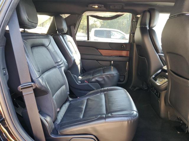 75240524-2022-lincoln-navigator_11