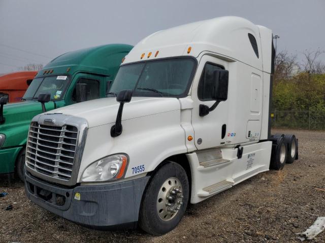 75257923-2015-freightliner-all-other_2