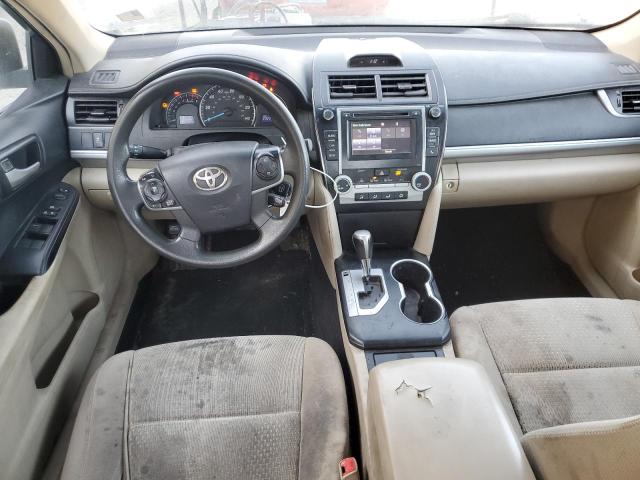 75275544-2014-toyota-camry_8