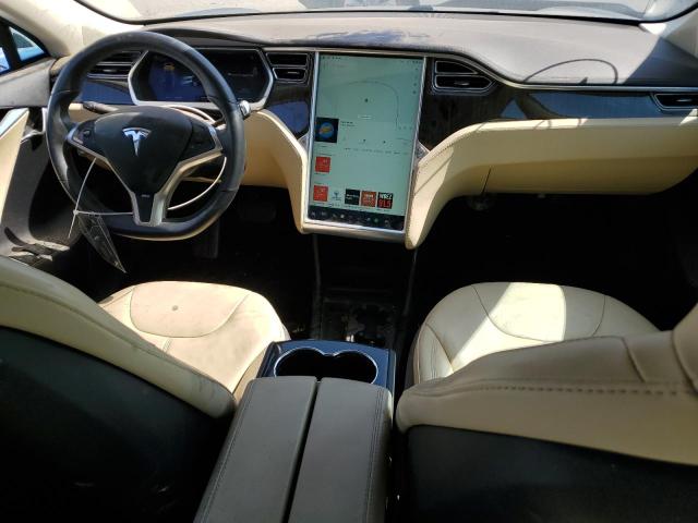 75290804-2013-tesla-model-s_8