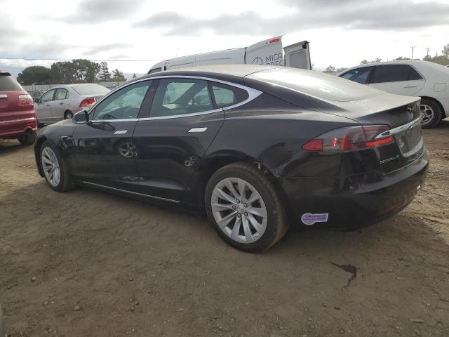 75361914-2018-tesla-model-s_2