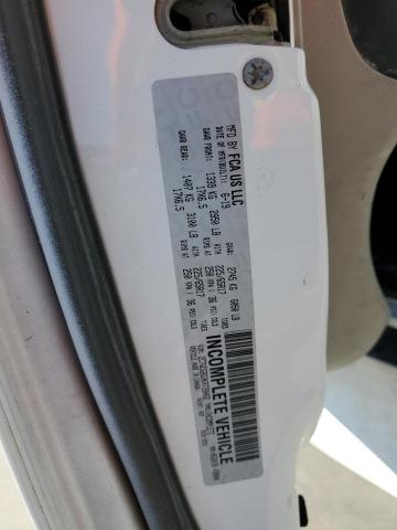 75362664-2019-dodge-caravan_14