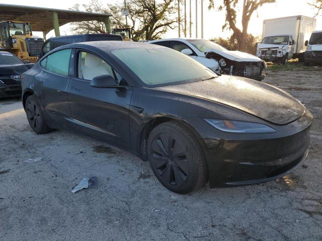 75364274-2024-tesla-model-3_4