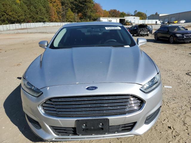 75465853-2014-ford-fusion_5