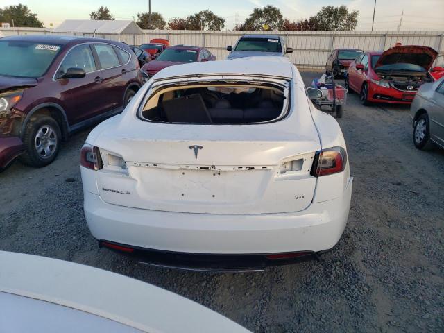 75625943-2014-tesla-model-s_6