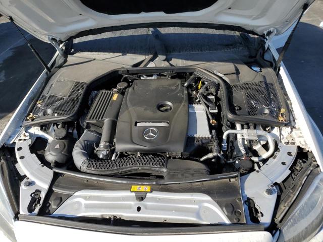 75668024-2017-mercedes-benz-c-class_11