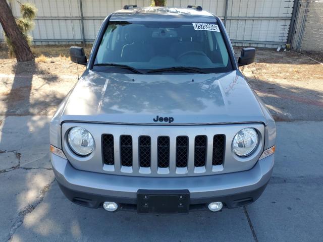 75703904-2015-jeep-patriot_5