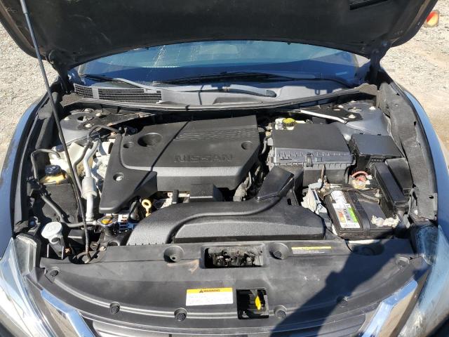 75728694-2017-nissan-altima_11