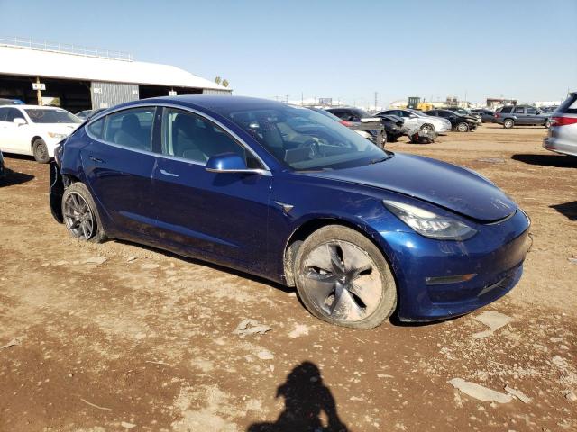 75794703-2018-tesla-model-3_4