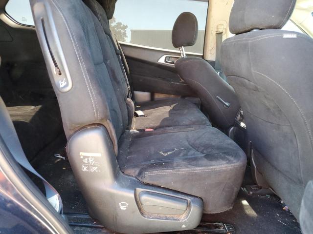 75811684-2016-nissan-pathfinder_10