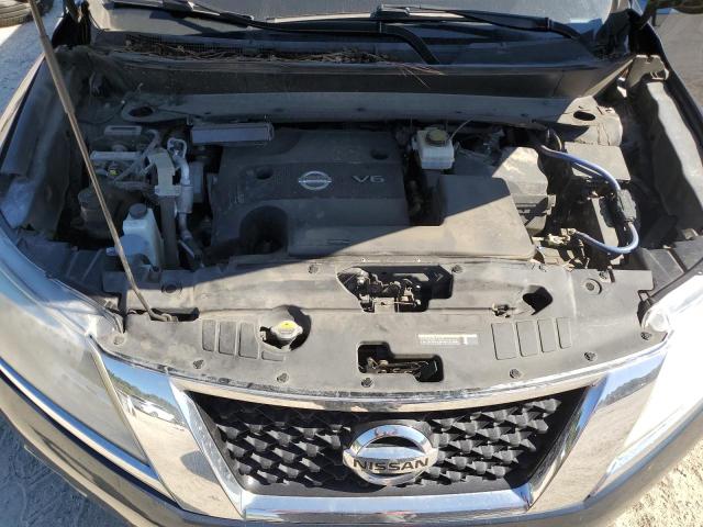 75811684-2016-nissan-pathfinder_11