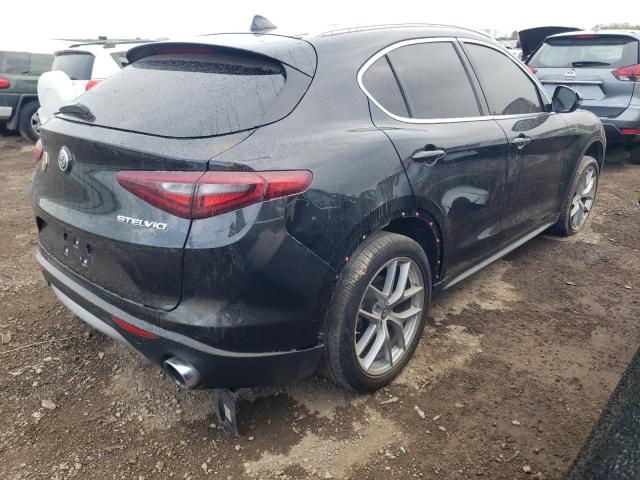 75827804-2018-alfa-romeo-stelvio_3