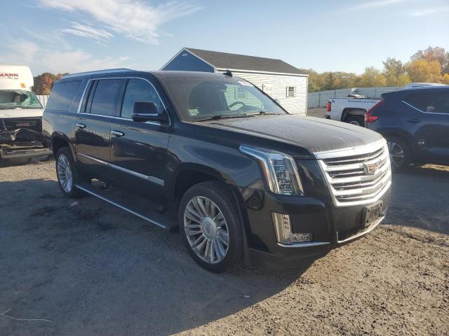 75842824-2016-cadillac-escalade_4