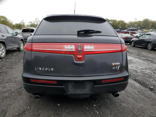 75958624-2018-lincoln-mkt_6